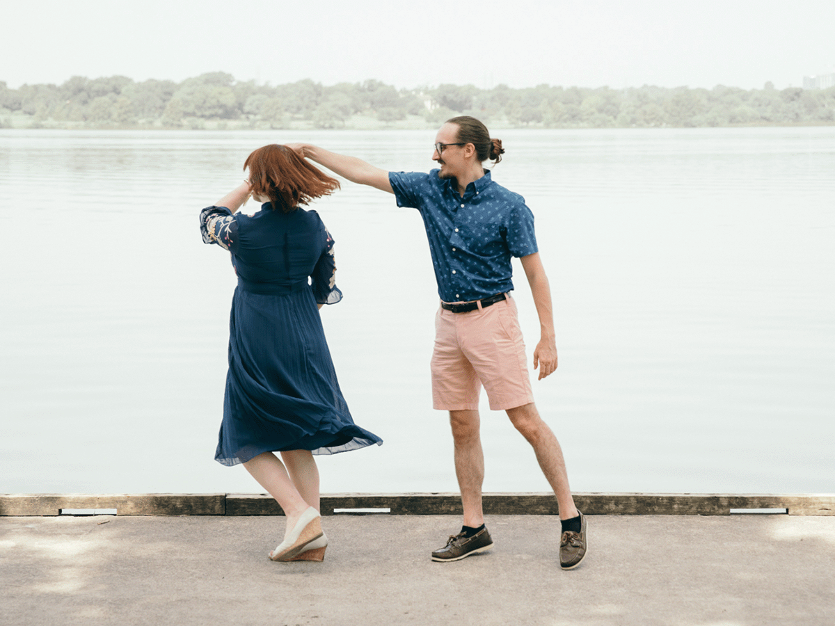 Couples_Dancing_Engagement_Surprise_gif_Fort_Worth