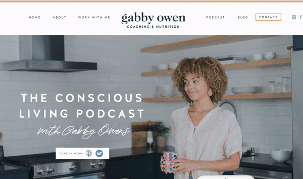 Podcast-Kit-Gabby-Scrolling-GIF