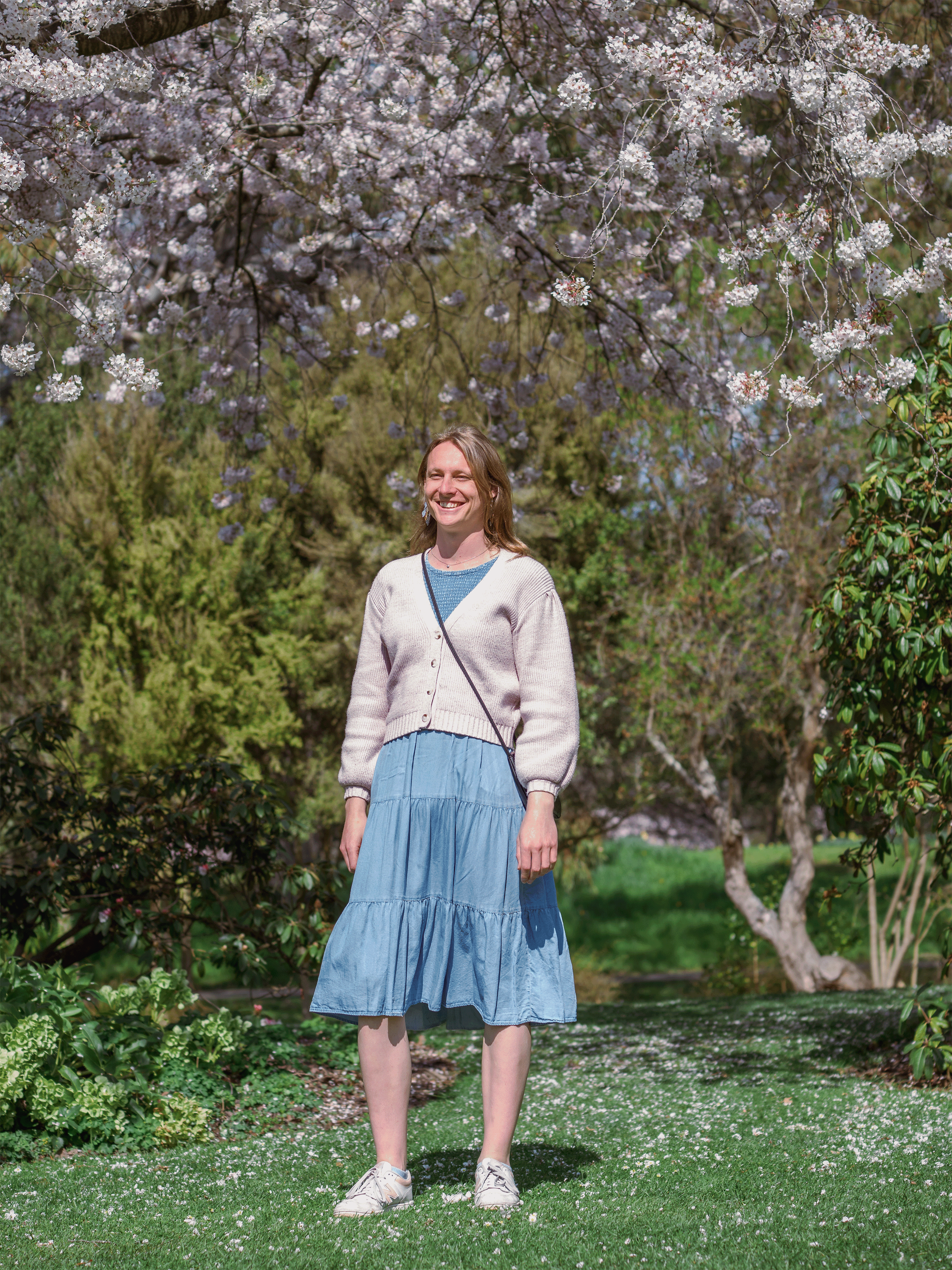 christchurch-botanic-gardens-spring-gender-affirmation-portrait-4