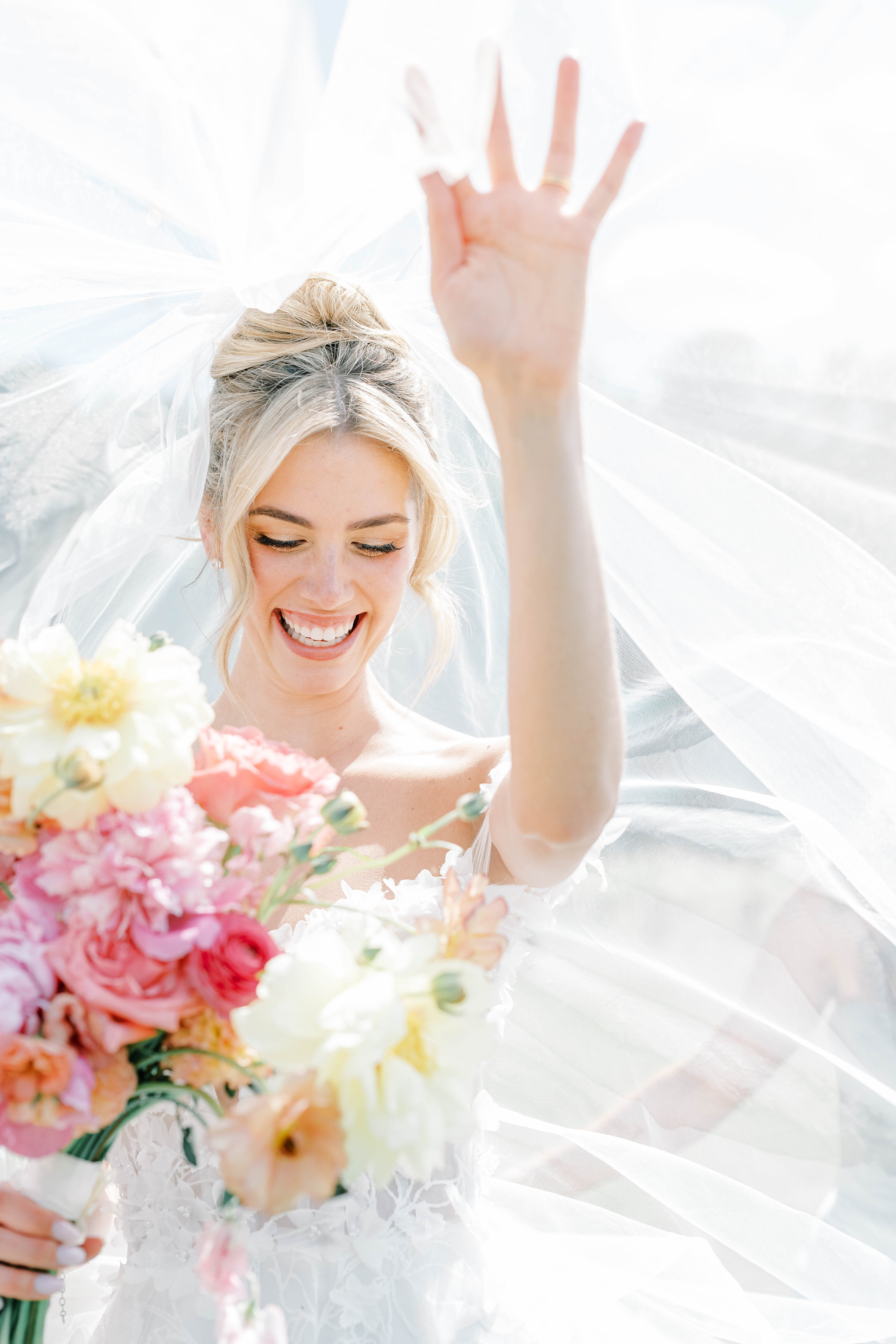 Classic colorful wedding inspiration