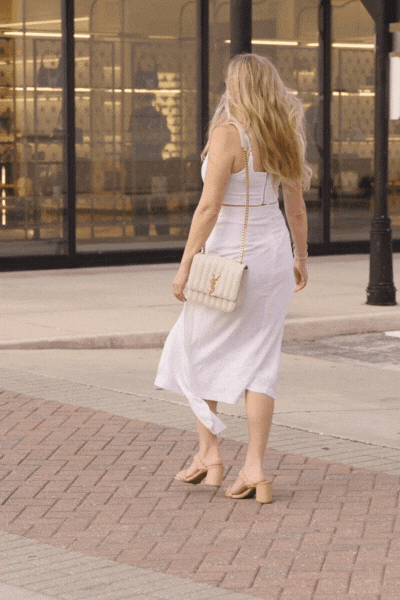 Business woman walking on the street