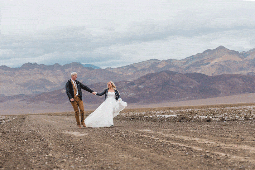 who-is-the-best-luxury-destination-elopement-photographer-for-a-wedding-in-the-desert-Soul-and-Sky-Weddings-optimized