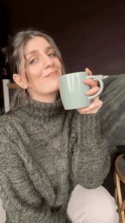 gif os Sophie