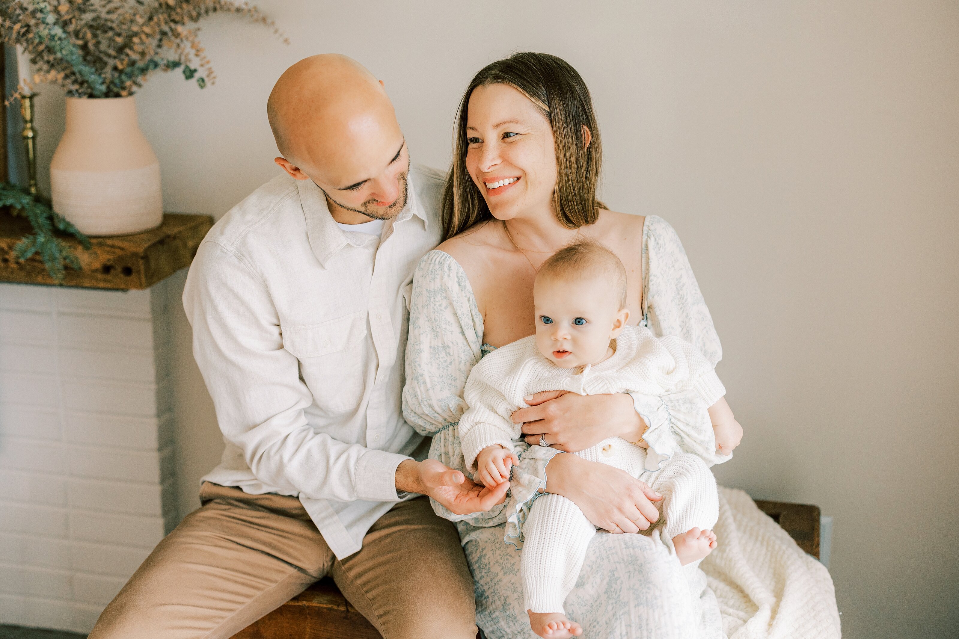 Philadelphia Newborn Photographer : Le Papillon by Samantha Jay