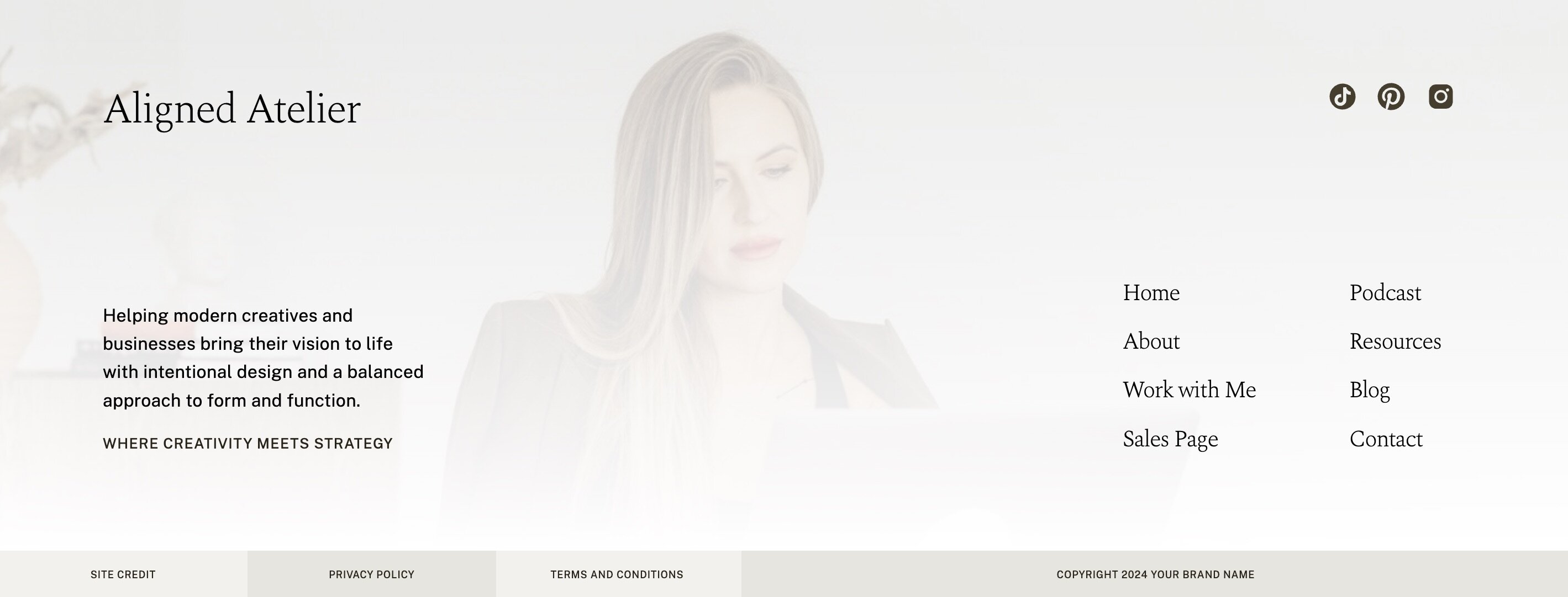 commercial-use-showit-canvas