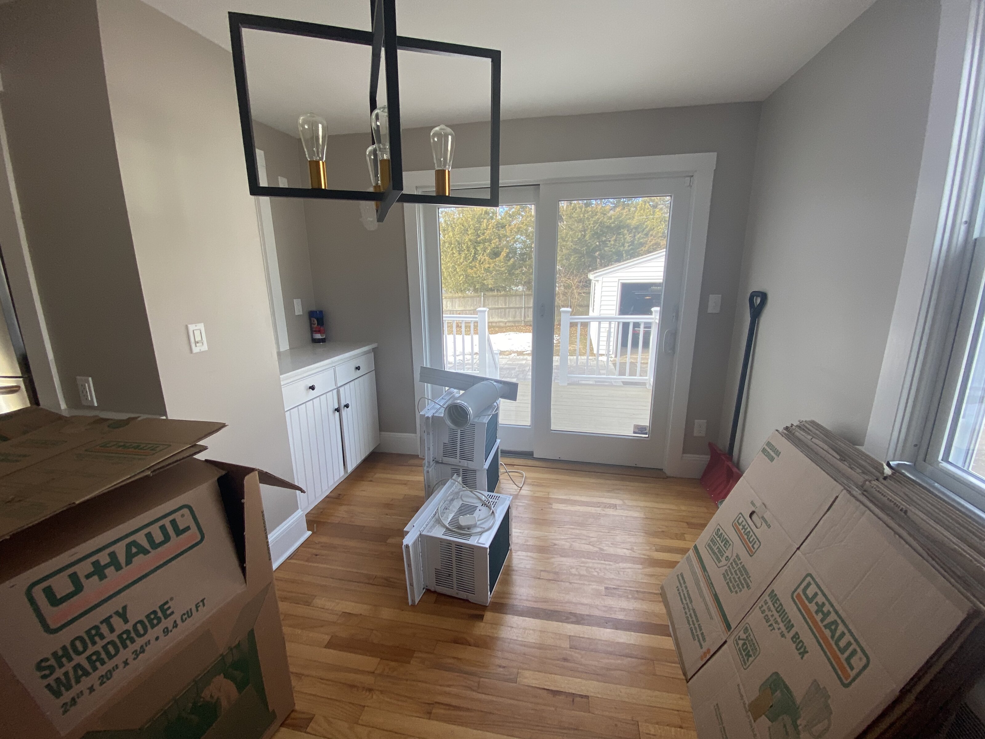 vacant home staging before