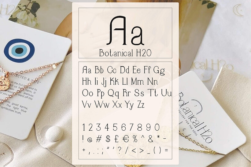 Hand-drawn custom typography designed by Kami Alicja for a feminine, creative brand identity project