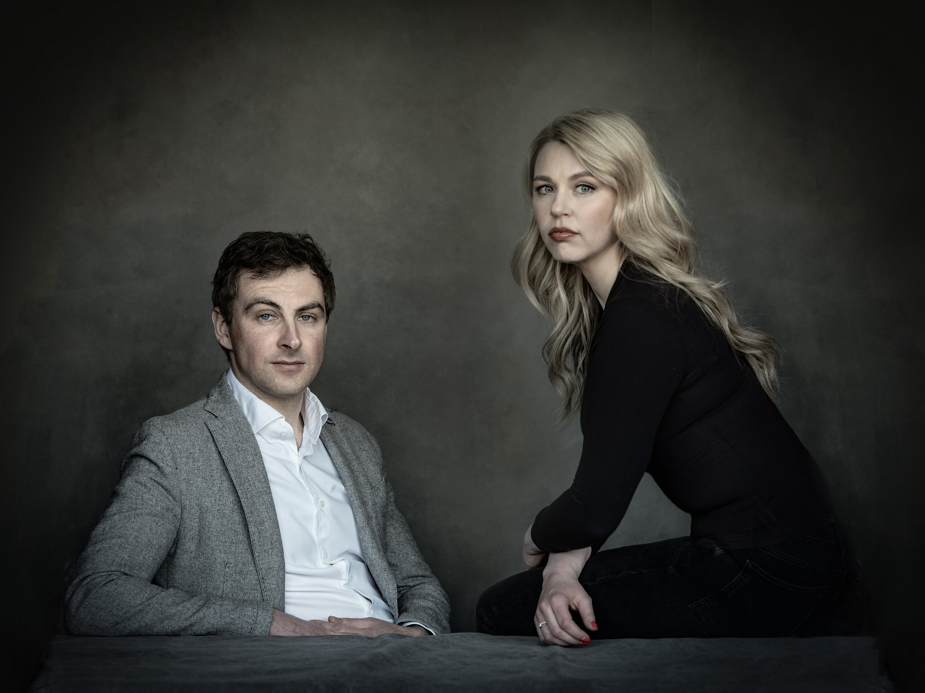 Lisa Loeb en Daniel Paarlberg op het podium