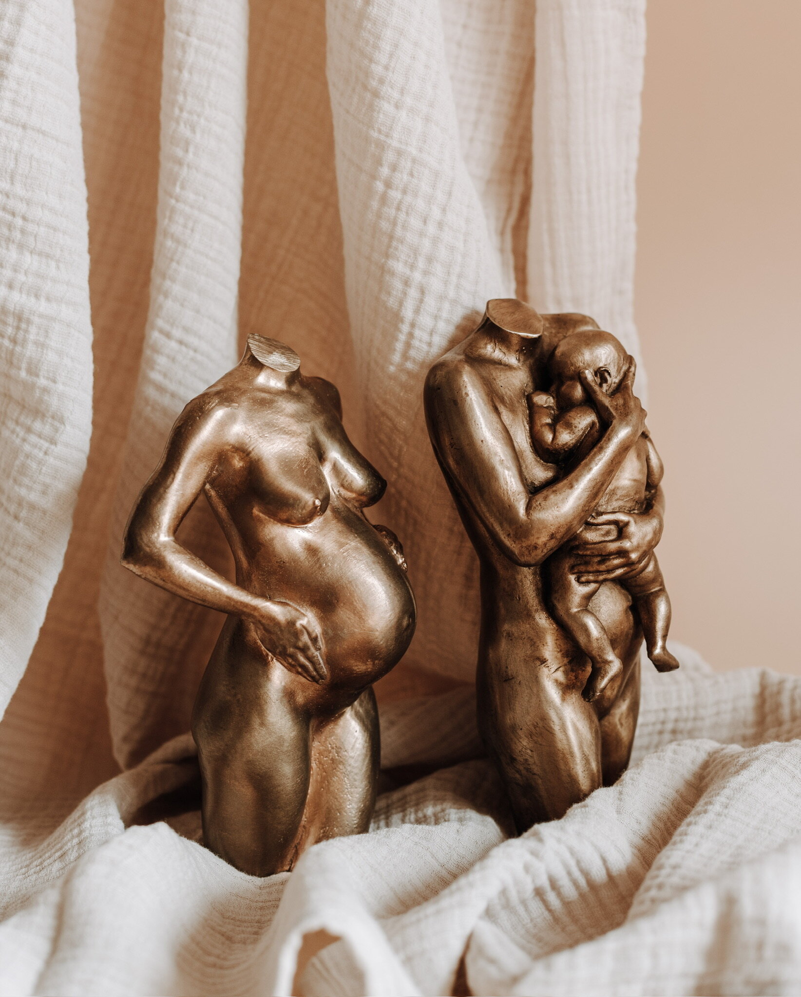 BellySisters Zwangerschapsbeeld Brons Gegoten