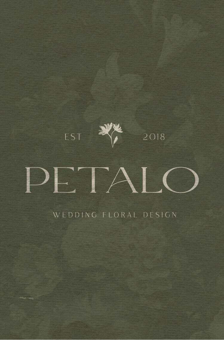 Logo Title 7