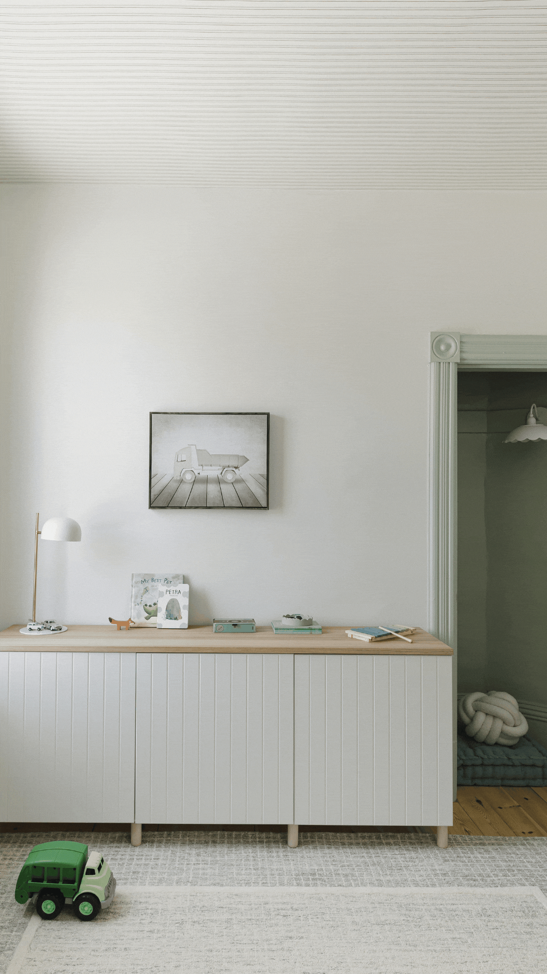 Maison Ellie Truck GIF