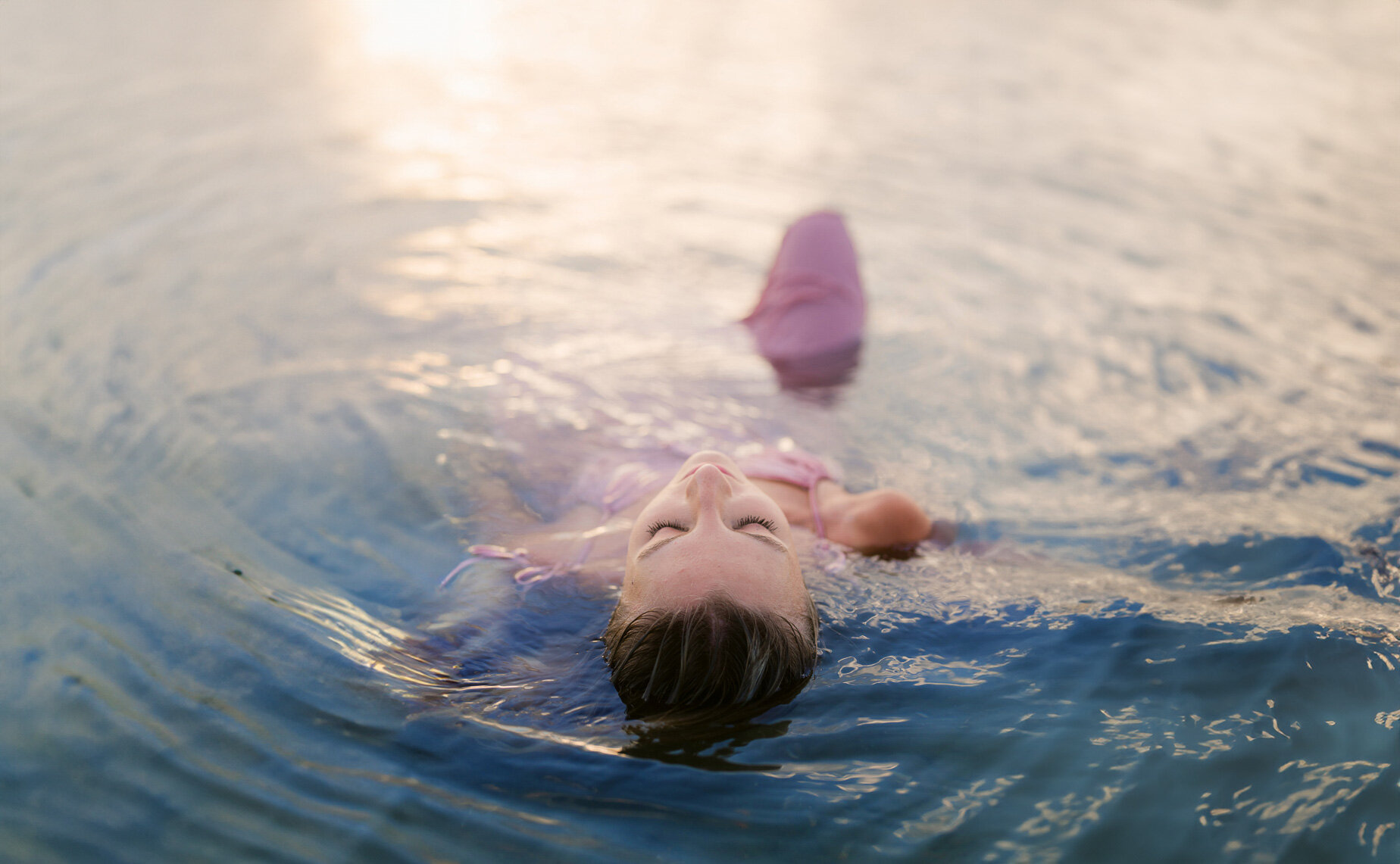 Elegant high school senior photos in Myrtle Beach featuring coastal scenery and natural sunset tones