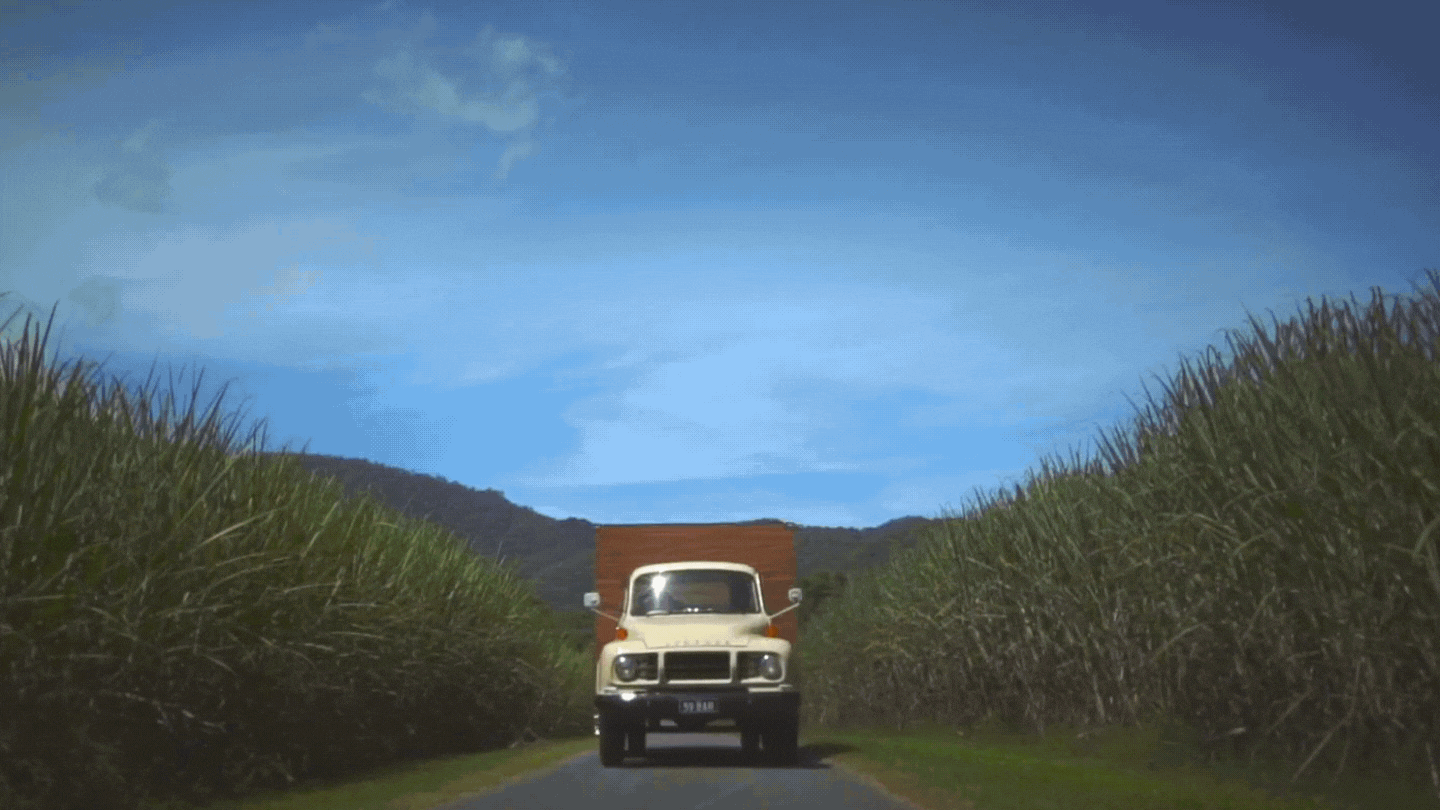 The Bedford Bar Travelling Gif